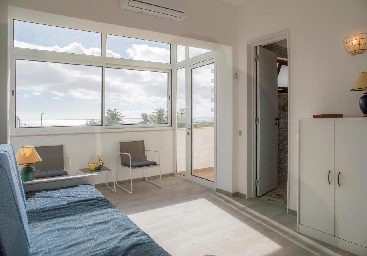 Апартаменты A28 - The Sea Wink Studio Алвор Экстерьер фото